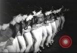 Immagine di Rockettes New York City USA, 1937, secondo 31 filmato di repertorio 65675064293