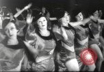 Immagine di Rockettes New York City USA, 1937, secondo 46 filmato di repertorio 65675064293