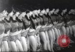 Immagine di Rockettes New York City USA, 1937, secondo 57 filmato di repertorio 65675064293