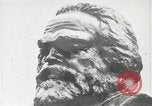 Standbild sowjetischen Kommunismus in Ostdeutschland Deutschland, 1961, aus Sekunde 16 historischem Filmmaterial Videoclip 65675064322