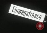 Standbild sowjetischen Kommunismus in Ostdeutschland Deutschland, 1961, aus Sekunde 42 historischem Filmmaterial Videoclip 65675064322