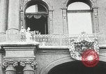 Standbild russische Truppen Feuer auf Bauern Sankt Petersburg Russland, 1905, aus Sekunde 15 historischem Filmmaterial Videoclip 65675064323