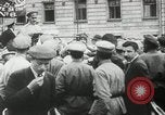 Standbild russische Revolution und Lenin Sankt Petersburg Russland, 1917, aus Sekunde 32 historischem Filmmaterial Videoclip 65675064325