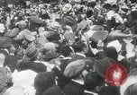 Standbild russische Revolution und Lenin Sankt Petersburg Russland, 1917, aus Sekunde 59 historischem Filmmaterial Videoclip 65675064325