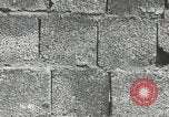 Immagine di Muro di Berlino in costruzione Berlino Germania, 1961, secondo 8 filmato di repertorio 65675064335