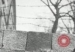 Immagine di Muro di Berlino in costruzione Berlino Germania, 1961, secondo 12 filmato di repertorio 65675064335