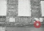 Immagine di Muro di Berlino in costruzione Berlino Germania, 1961, secondo 51 filmato di repertorio 65675064335