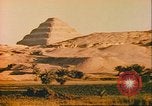 Immagine di Passo grande piramide complesso Egitto Saqqara, 1951, secondo 9 filmato di repertorio 65675064338