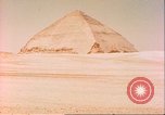 Immagine di Passo grande piramide complesso Egitto Saqqara, 1951, secondo 27 filmato di repertorio 65675064339