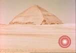 Immagine di Passo grande piramide complesso Egitto Saqqara, 1951, secondo 29 filmato di repertorio 65675064339