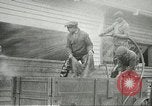 Standbild Claude Huston Arctic Saint Paul Island, 1922, aus Sekunde 25 historischem Filmmaterial Videoclip 65675064368