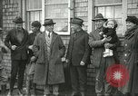 Standbild Claude Huston Arktis, 1922, aus Sekunde 56 historischem Filmmaterial Videoclip 65675064370
