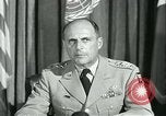 Standbild General Matthew Ridgway kommentiert B Japan, 1951, aus Sekunde 8 historischem Filmmaterial Videoclip 65675064375