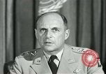 Standbild General Matthew Ridgway kommentiert B Japan, 1951, aus Sekunde 55 historischem Filmmaterial Videoclip 65675064375