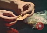 Standbild illegale Droge Marihuana San Diego California USA, 1975, aus Sekunde 12 historischem Filmmaterial Videoclip 65675064376