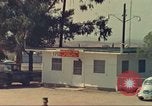 Standbild Marihuana Erkennung Hunde San Diego California USA, 1975, aus Sekunde 13 historischem Filmmaterial Videoclip 65675064377