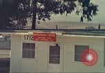 Standbild Marihuana Erkennung Hunde San Diego California USA, 1975, aus Sekunde 14 historischem Filmmaterial Videoclip 65675064377