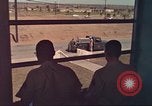 Standbild Marihuana Erkennung Hunde San Diego California USA, 1975, aus Sekunde 35 historischem Filmmaterial Videoclip 65675064377