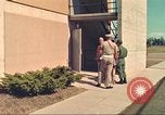 Standbild Marihuana Erkennung Hunde San Diego California USA, 1975, aus Sekunde 59 historischem Filmmaterial Videoclip 65675064377