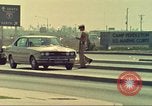 Image la détection de la marijuana chien San Diego California USA, 1975, de la seconde 10 séquences d'archives historiques vidéo 65675064378