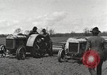 Image tracteurs Fordson United States USA, 1924, de la seconde 24 séquences d'archives historiques vidéo 65675064407