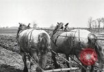 Image tracteurs Fordson United States USA, 1924, de la seconde 46 séquences d'archives historiques vidéo 65675064407
