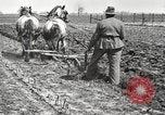 Image tracteurs Fordson United States USA, 1924, de la seconde 52 séquences d'archives historiques vidéo 65675064407
