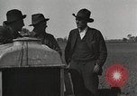 Image tracteurs Fordson United States USA, 1924, de la seconde 56 séquences d'archives historiques vidéo 65675064407