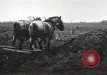 Image tracteurs Fordson United States USA, 1924, de la seconde 43 séquences d'archives historiques vidéo 65675064408