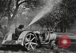 Standbild Fordson Schlepper United States USA, 1924, aus Sekunde 34 historischem Filmmaterial Videoclip 65675064409