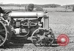 Standbild Fordson Schlepper United States USA, 1924, aus Sekunde 62 historischem Filmmaterial Videoclip 65675064409