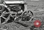 Standbild Fordson Schlepper United States USA, 1924, aus Sekunde 11 historischem Filmmaterial Videoclip 65675064411