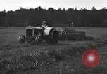 Standbild Fordson Schlepper United States USA, 1924, aus Sekunde 58 historischem Filmmaterial Videoclip 65675064411
