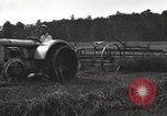 Standbild Fordson Schlepper United States USA, 1924, aus Sekunde 62 historischem Filmmaterial Videoclip 65675064411