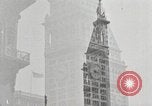 Standbild Met Life Gebäude Clock Tower New York City USA, 1922, aus Sekunde 39 historischem Filmmaterial Videoclip 65675064420