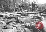 Standbild Holzindustrie United States USA, 1920, aus Sekunde 60 historischem Filmmaterial Videoclip 65675064424