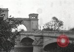 Immagine di White River Bridge Indianapolis Indiana USA, 1916, secondo 12 filmato di repertorio 65675064437