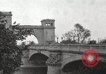 Immagine di White River Bridge Indianapolis Indiana USA, 1916, secondo 13 filmato di repertorio 65675064437