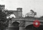 Immagine di White River Bridge Indianapolis Indiana USA, 1916, secondo 14 filmato di repertorio 65675064437