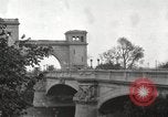 Immagine di White River Bridge Indianapolis Indiana USA, 1916, secondo 18 filmato di repertorio 65675064437