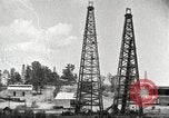 Standbild Ölindustrie United States USA, 1920, aus Sekunde 5 historischem Filmmaterial Videoclip 65675064491