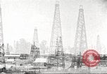 Standbild Ölindustrie United States USA, 1920, aus Sekunde 8 historischem Filmmaterial Videoclip 65675064491