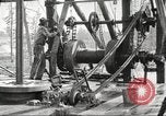 Standbild Ölindustrie United States USA, 1920, aus Sekunde 37 historischem Filmmaterial Videoclip 65675064491