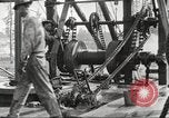 Standbild Ölindustrie United States USA, 1920, aus Sekunde 40 historischem Filmmaterial Videoclip 65675064491