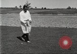 Immagine di Walter Hagen giocando a golf Bloomfield Hills Michigan USA, 1919, secondo 9 filmato di repertorio 65675064503