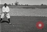 Immagine di Walter Hagen giocando a golf Bloomfield Hills Michigan USA, 1919, secondo 10 filmato di repertorio 65675064503