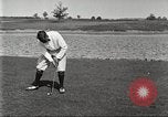 Immagine di Walter Hagen giocando a golf Bloomfield Hills Michigan USA, 1919, secondo 15 filmato di repertorio 65675064503