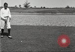 Immagine di Walter Hagen giocando a golf Bloomfield Hills Michigan USA, 1919, secondo 24 filmato di repertorio 65675064503