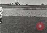 Immagine di Walter Hagen giocando a golf Bloomfield Hills Michigan USA, 1919, secondo 31 filmato di repertorio 65675064503