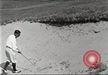 Immagine di Walter Hagen giocando a golf Bloomfield Hills Michigan USA, 1919, secondo 56 filmato di repertorio 65675064503
